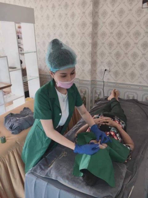 Đồng phục spa, quần áo phẫu thuật, áo blue xanh chất cotton lạnh thoáng mát, ko nhăn ( free thêu logo từ 3 bộ) | BigBuy360 - bigbuy360.vn