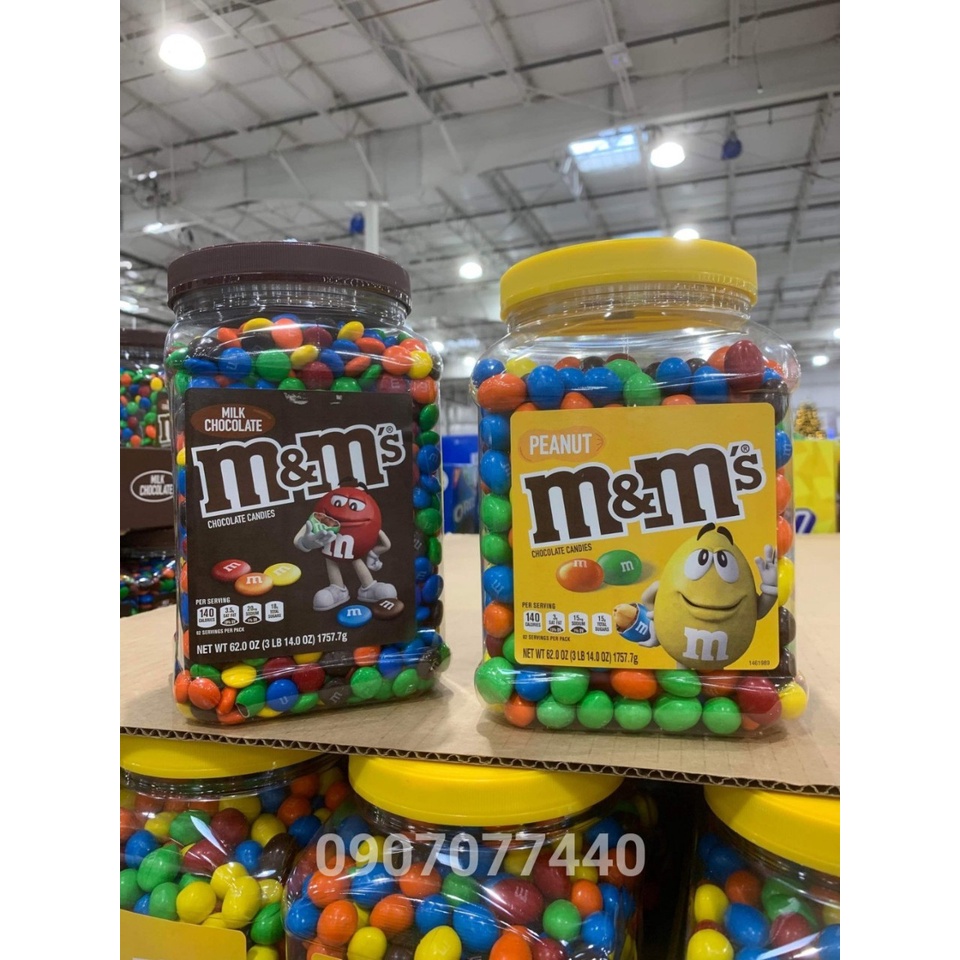 Chocolate sữa M&M date 3-4/2024 truyền thống và nhân đậu phộng nguyên hạt - EDS Hàng Mỹ