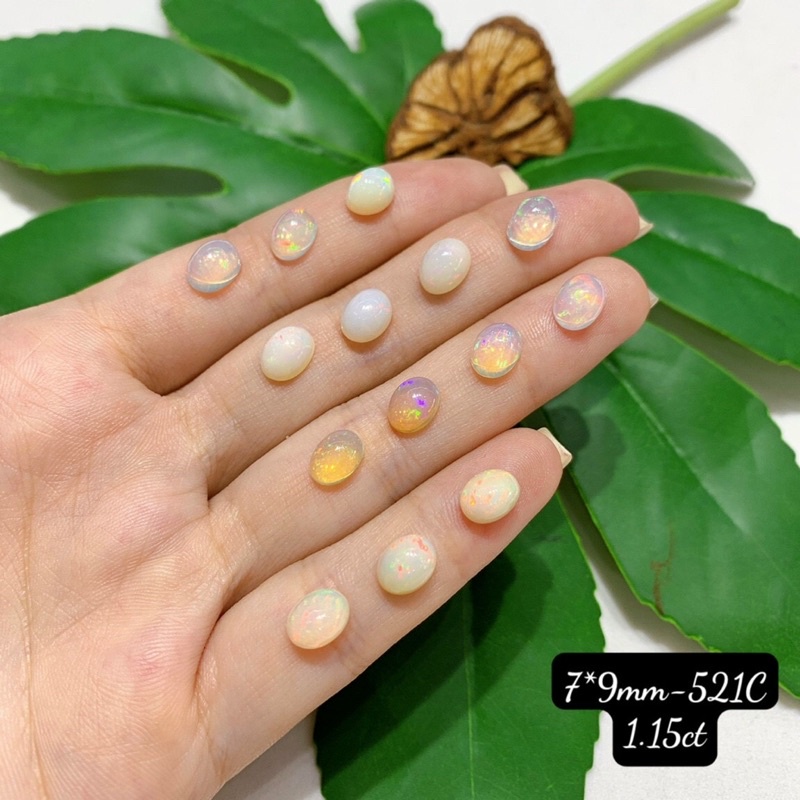 Mặt Opal Trắng Sữa Hình Oval Vừa Cập Bến Size 5*7-8*10mm