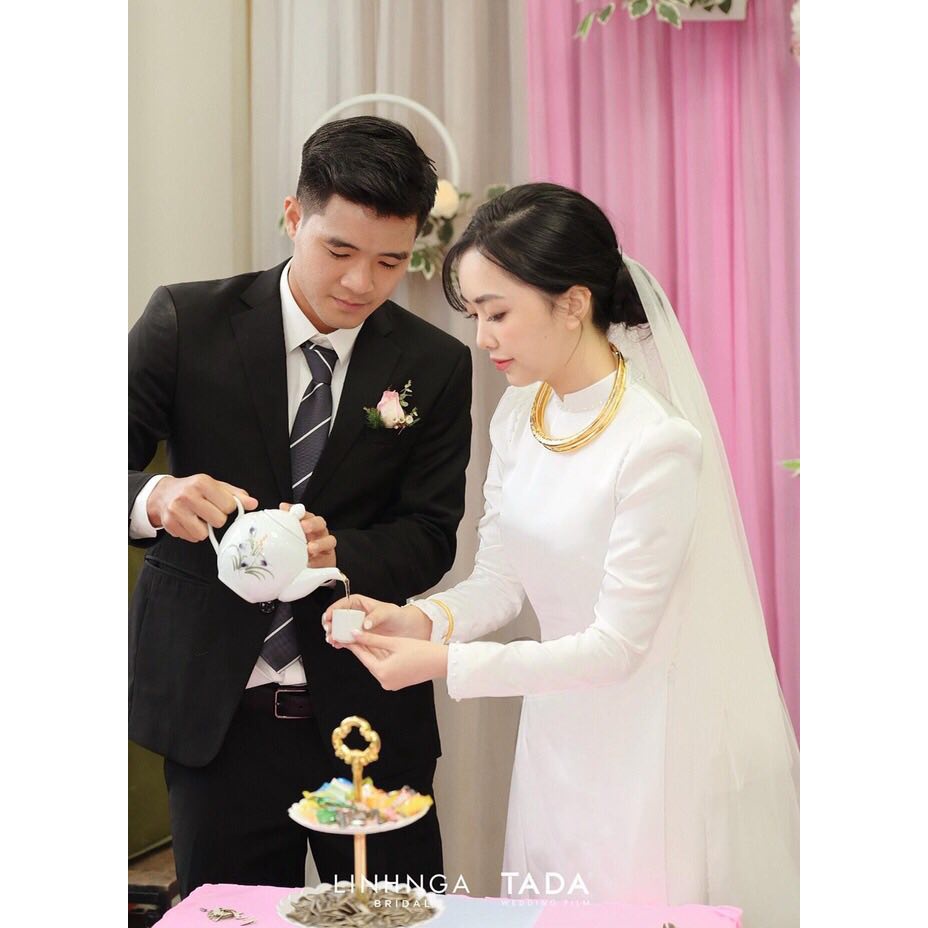 Áo Dài Truyền Thống-Áo Dài Dâu Cao Cấp 4 Tà Sang Trọng Quý Phái