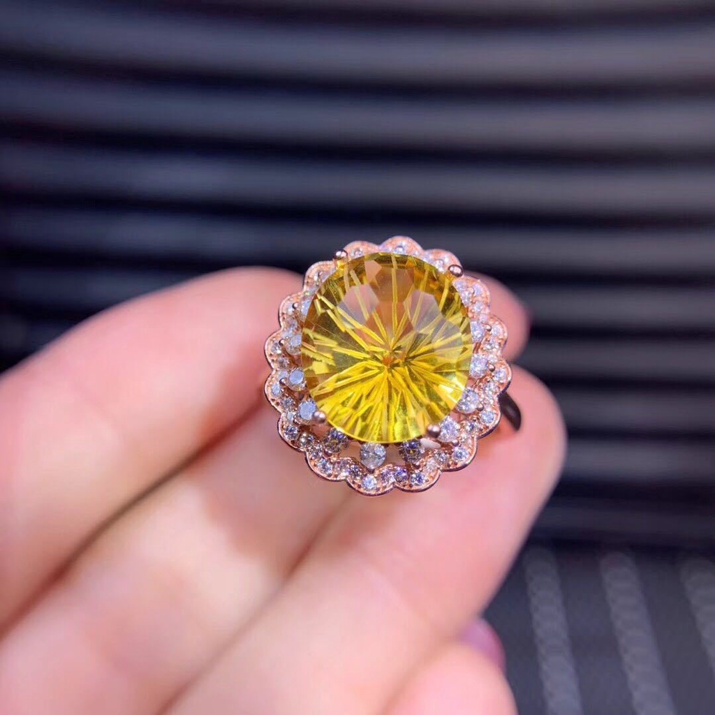 Women's Adjustable Ring with Yellow Zircon