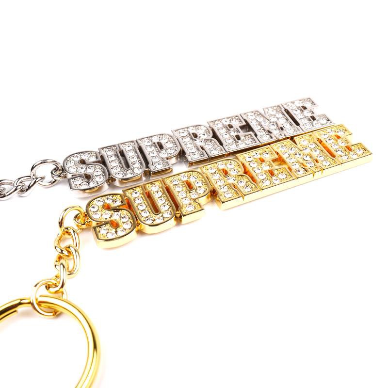 Móc khóa Supreme Block Logo Keychain