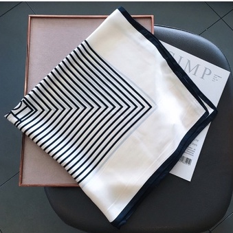 khăn lụa vuông màu TRẮNG hàn quốc cao cấp 70x70cm -V2K - Khăn bandana lụa ThyThy băng đô,cột túi