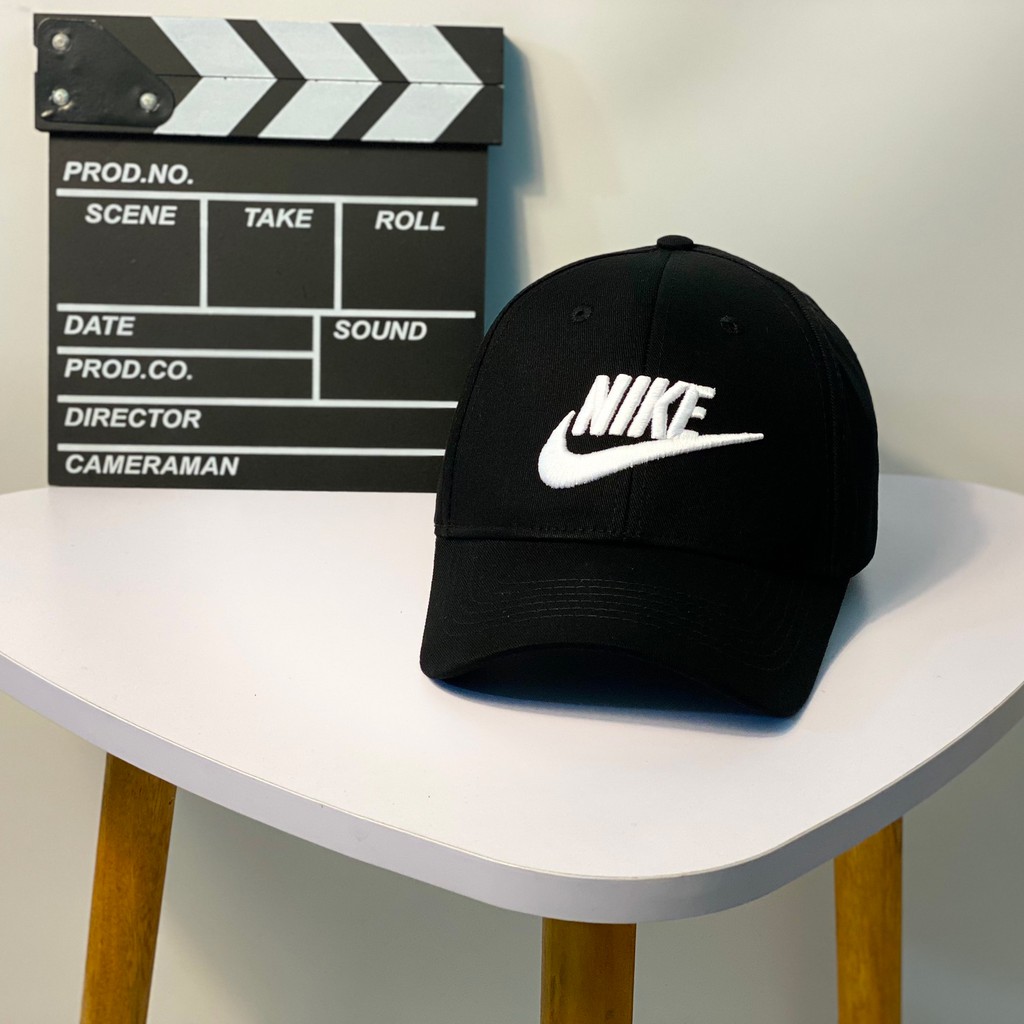 Nón kết lưỡi trai Mũ Like đen logo thêu trắng dành cho nam nữ Free size - Full hộp