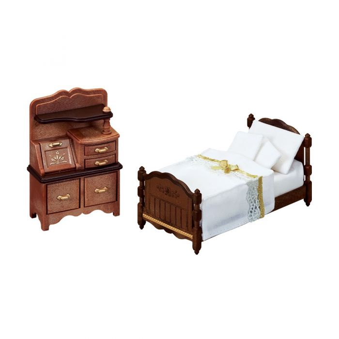 Đồ Chơi Sylvanian Families Bộ Giường và Tủ Đầu Giường Cổ Điển Classic Bed n Chest Set