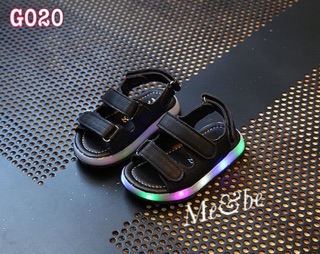 Giày sandal có đèn Led 