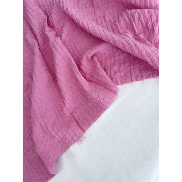 Vải đũi tằm nhăn màu hồng