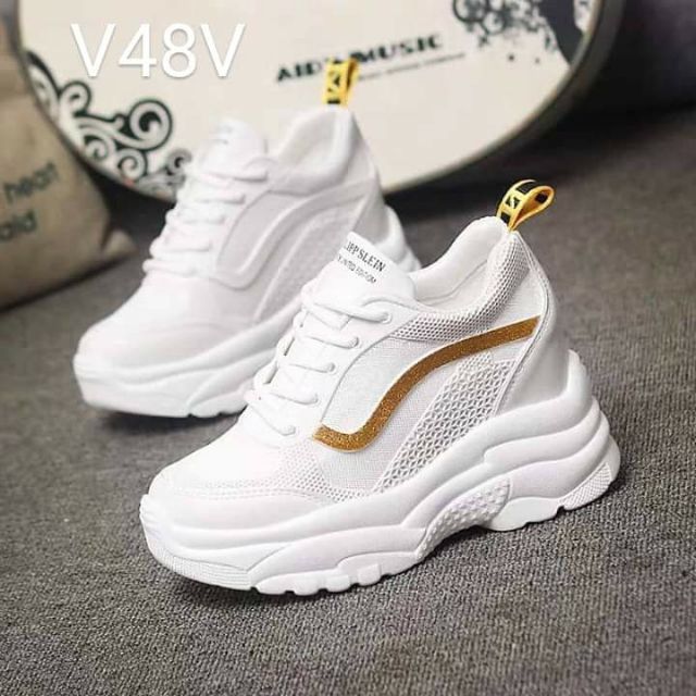 Giày thể thao nữ độn đế êm