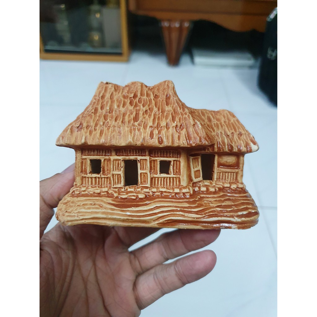 NHÀ LÁ TRANG TRÍ HỒ CÁ NON BỘ 10x6x7cm