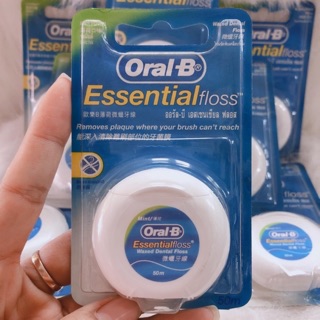 Chỉ nha khoa Oral B Essential Floss (cuộn 50m)