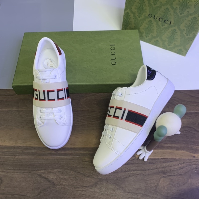 Giày Buộc Dây GC Thêu Ong Đế Cao Su -  Giày thể thao nam đỉnh cao