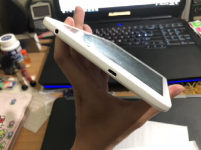 Máy tính bảng Samsung Galaxy Tab E 8.0 SM-T375 màu trắng - gắn sim 4G nghe gọi - zin đẹp 99% xách tay Hàn Quốc xịn...