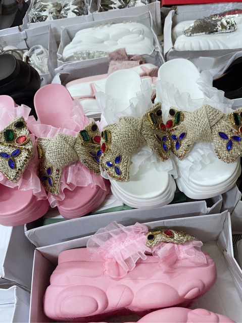 Dép bánh bánh mì đế gấu cao 8cm