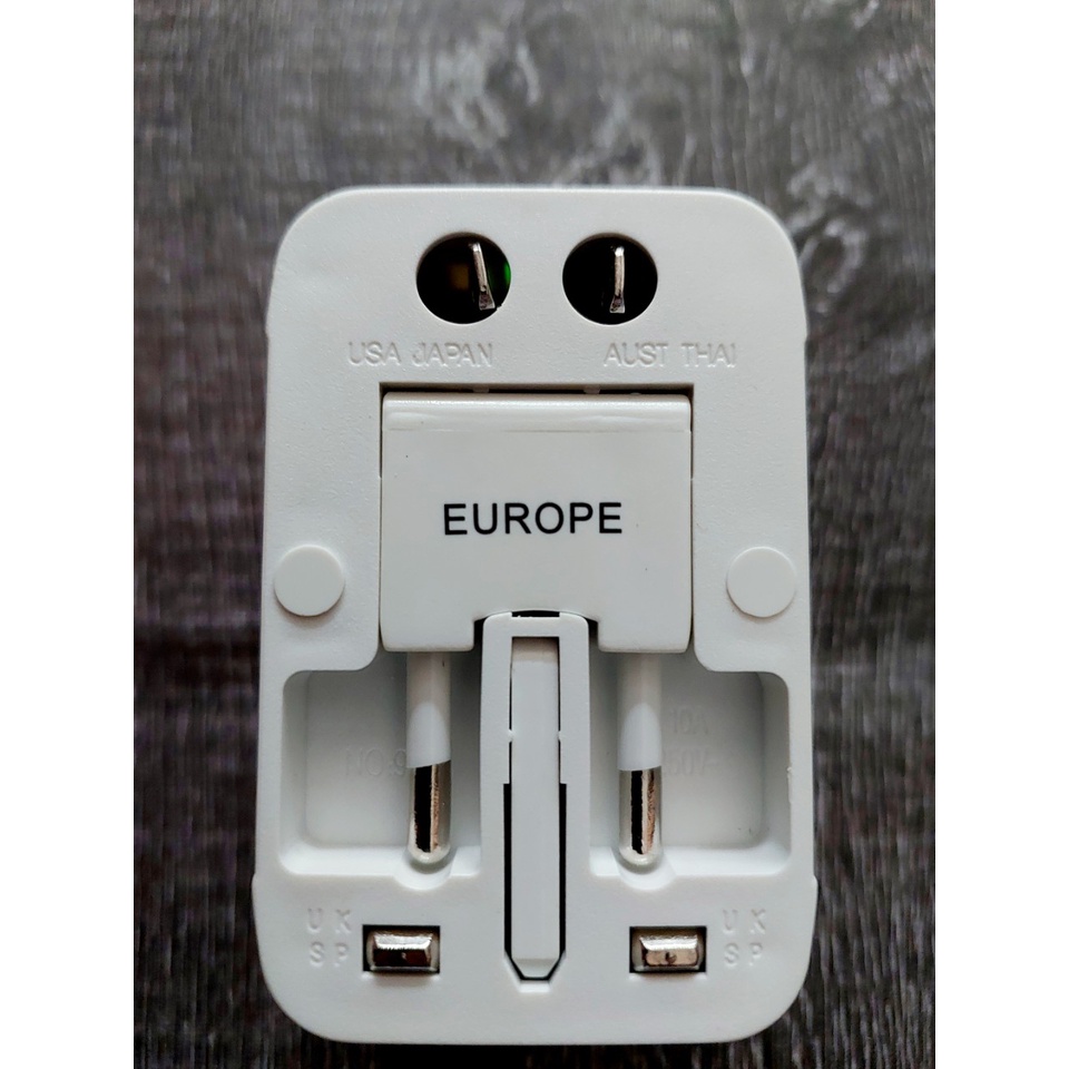 Ổ Cắm Chia Điện + Xoay 90 độ Chính Hãng Điện Quang (6 lỗ 3 chấu đa năng)