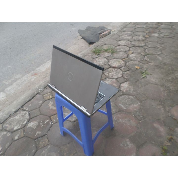 Laptop cũ, dell vostro 3550, intel core i5 2430m, ram 4gb 15.6 led HD, vỏ nhôm,