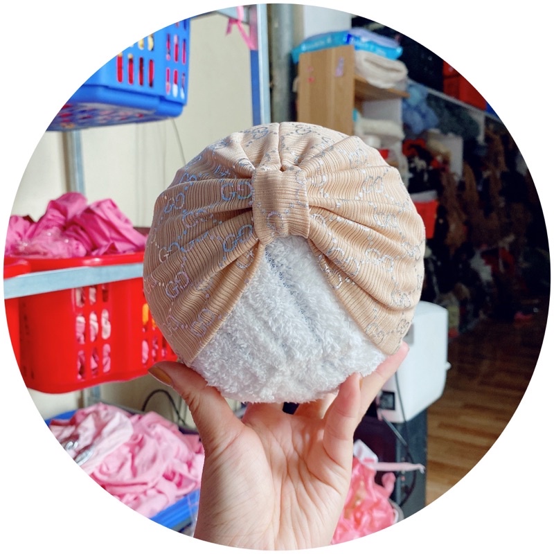 turban sale 100k/4c nón( mẫu lẫn lộn không chọn. sz-5-10kg)