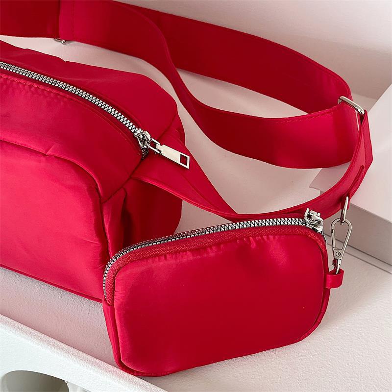 Túi đeo chéo IELGY dáng vuông nhỏ dễ phối đồ thời trang dành cho nữ