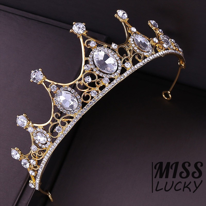 Vương miện đính đá sang trọng lấp lánh cho cô dâu