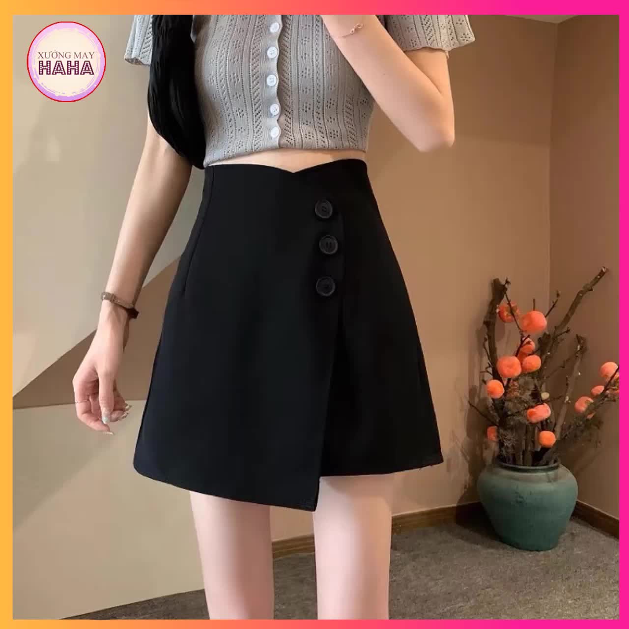 Quần giả váy nữ ngắn vạt lệch đính cúc, Quần đùi giả váy vạt lệch | BigBuy360 - bigbuy360.vn