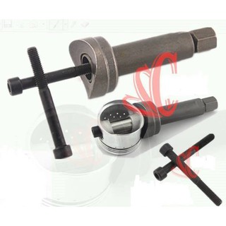 Tháo ắc piston xe máy