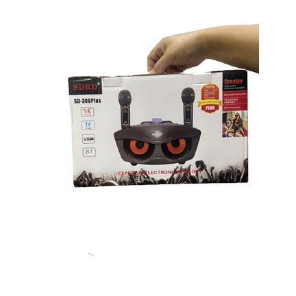 [PHIÊN BẢN PLUS]Loa Bluetooth Loa Hát Karaoke Loa  Không Dây - Míc Không Cần Xài Dây Cầm Mang Theo Mọi Nơi