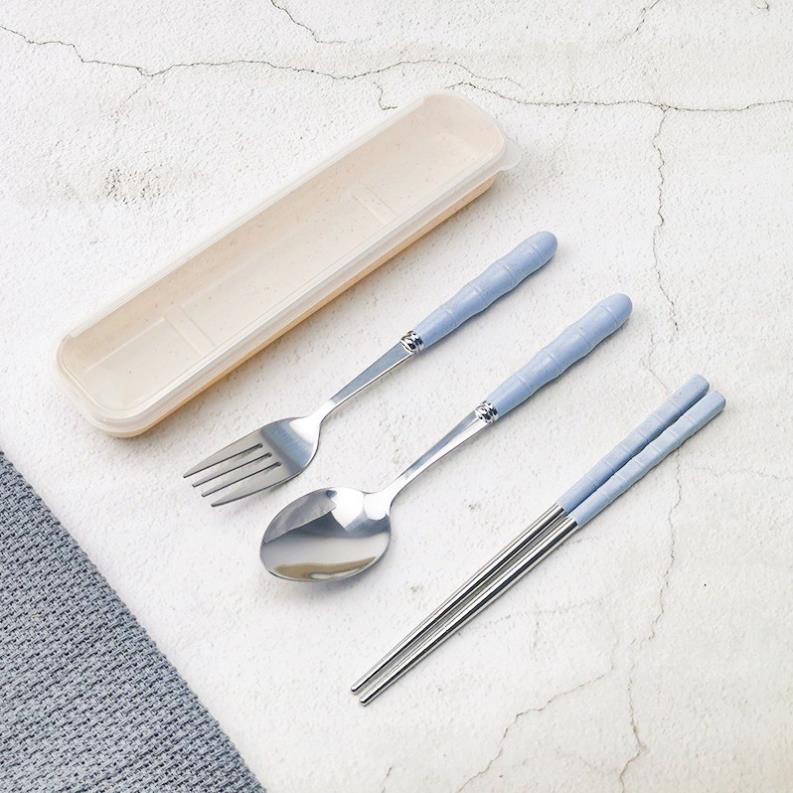 Bộ 3 Món Thìa, Đũa, Dĩa Lúa Mạch Chất Liệu Inox 304 đặc biệt tiện lợi khi mang cơm văn phòng