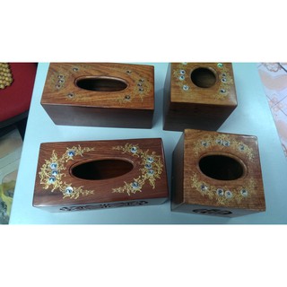 Hộp khăn giấy gỗ hương
