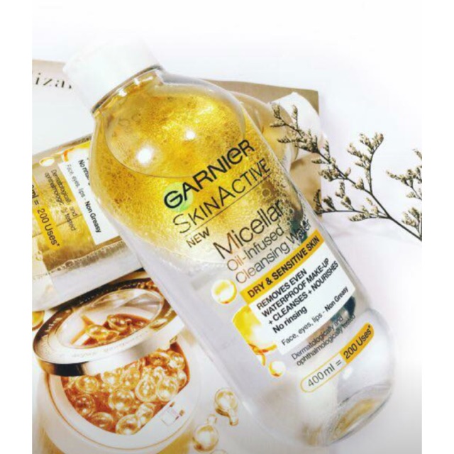 Tẩy Trang Garnier Skin Active Oil Infused Micellar Cleansing Water