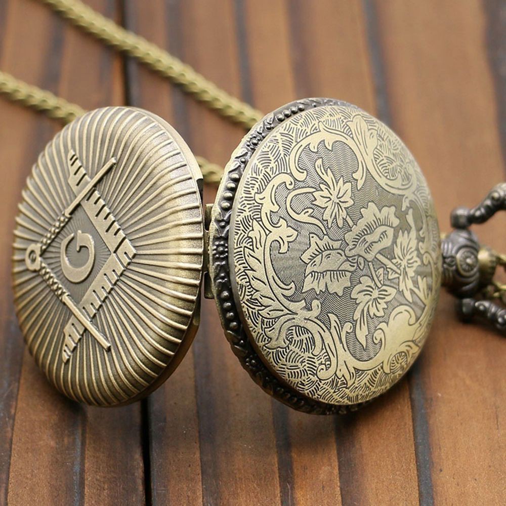 Đồng hồ bỏ túi có dây đeo cổ,chạy bằng pin, chất liệu đồng,kiểu dáng vintage