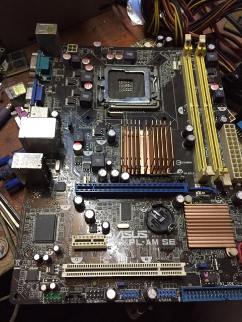 Mainboard 945 Socket 775