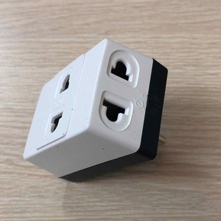 Ổ cắm chia 3 ngả, chân cắm tròn phi 4, phi 5 Lioa - ON3NC5 [Cam kết hàng chính hãng]
