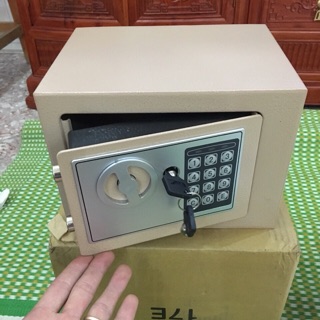 Két sắt mini có lỗ đút tiền SĂN