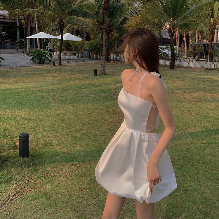 Đầm Công Chúa Hở Lưng Thời Trang Đi Biển 2022