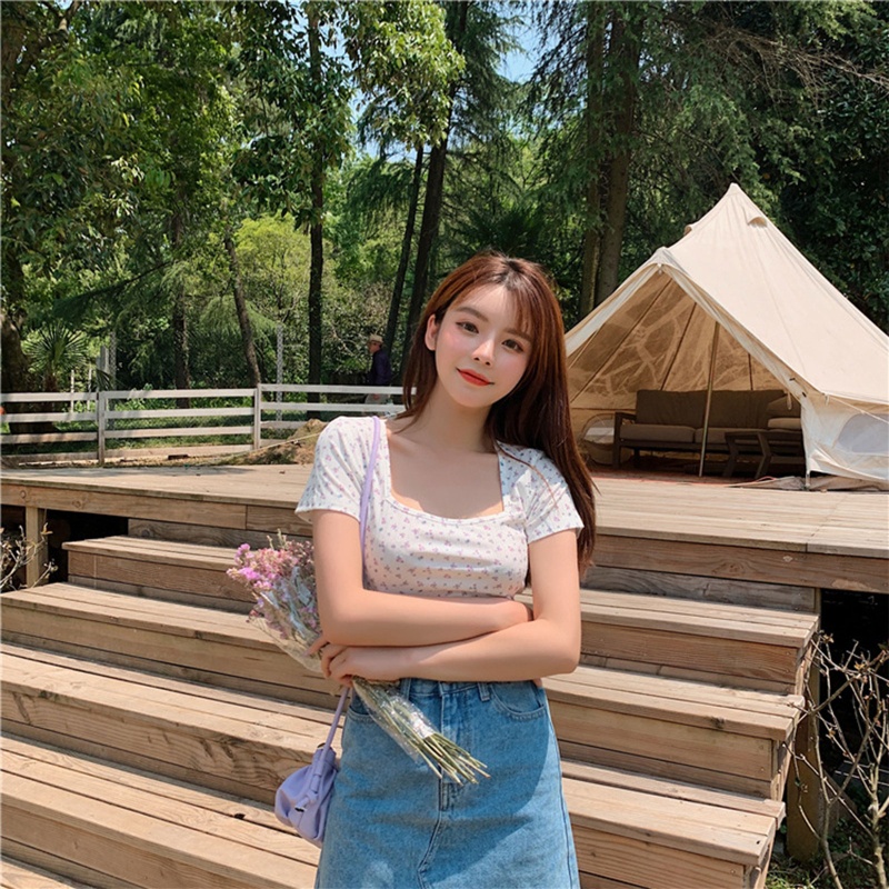 Áo Kiểu Tay Ngắn Cổ Vuông In Họa Tiết Hoa Nhí Xinh Xắn Thời Trang Phong Cách Boho Cho Nữ