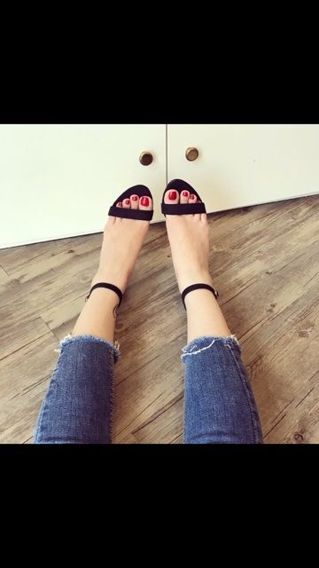 Guốc quai mảnh size 35