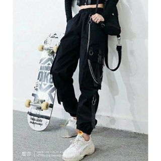 mua 1 tặng 1 Quần kaki jogger kèm dây xích chạy dây khoen unisex