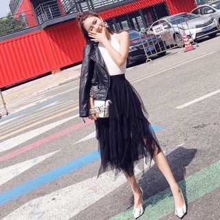 chân váy tầng tua rua