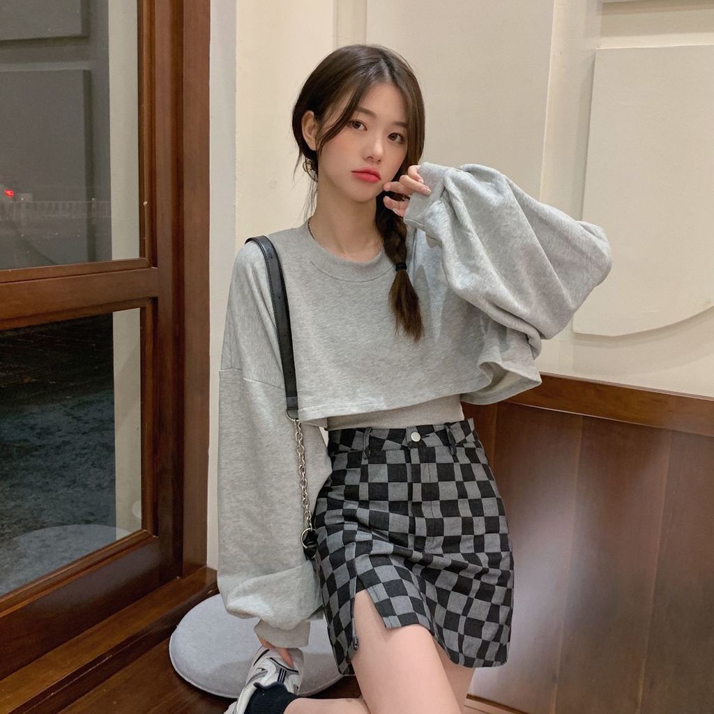 Set Áo Thun Tay Ngắn + Chân Váy Thiết Kế Đơn Giản Thời Trang Mới Dễ Phối Đồ