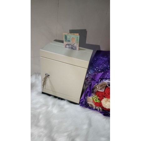 két sắt mini tiết kiệm lớn/nhỏ kích thước 25*20*12nặng 2kg3