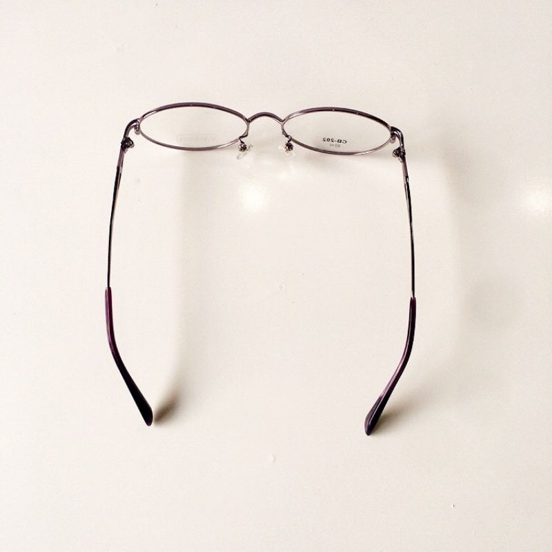 Gọng kính nội địa Nhật thương hiệu Vanessa CB-202 màu ánh tím nhạt, made in China.