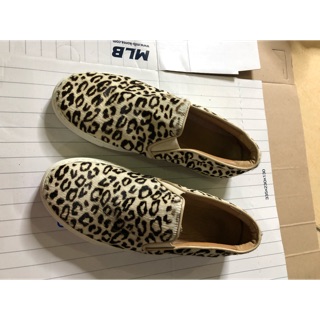 Giày slip on da thật họa tiết beo c hoà