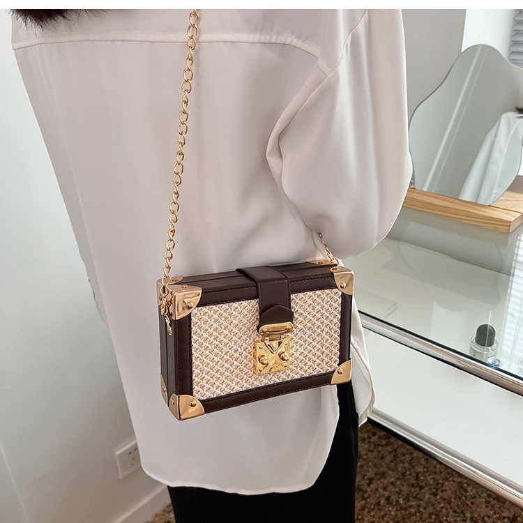 Túi Đeo Vai Dây Xích Thời Trang Đơn Giản Dễ Phối Đồ Cho Nữ