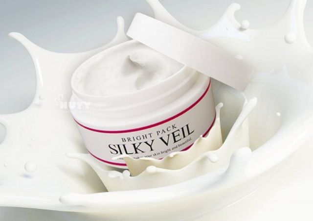 KEM DƯỠNG SILKY VEIL BRIGHT PACK _ BÍ QUYẾT CHO LÀN DA TRẮNG ĐẠT THANG ĐIỂM 10.