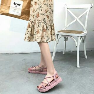 Order xăng đan đế bằng