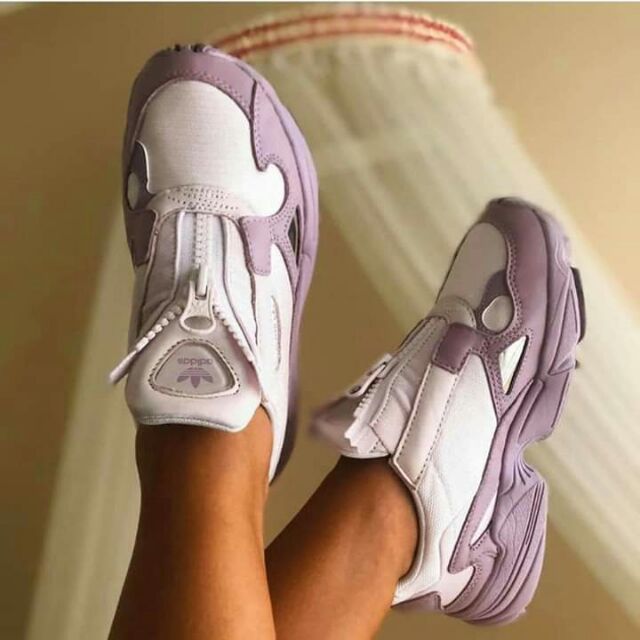 Trả order giày Adidas