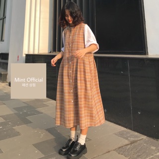 Yếm váy kẻ caro vintage