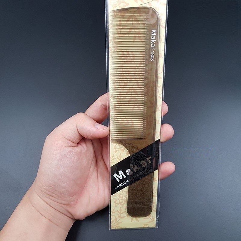 Lược cắt tóc nam Mark rất mỏng và bám tóc LCT1803
