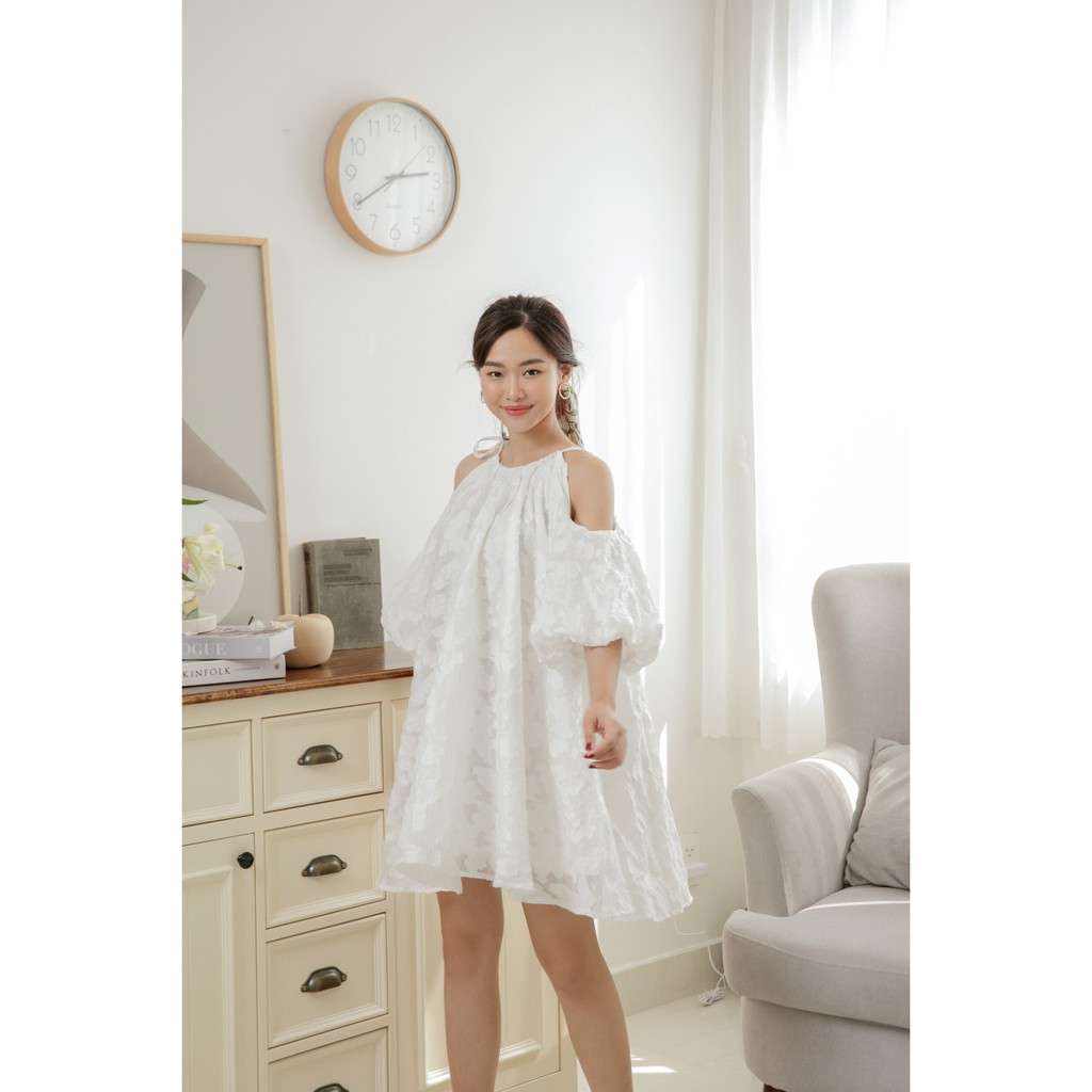 Đầm freesize Cut-out vai Goût De Jun MAON DRESS