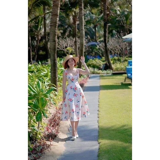 Váy hoa Lép