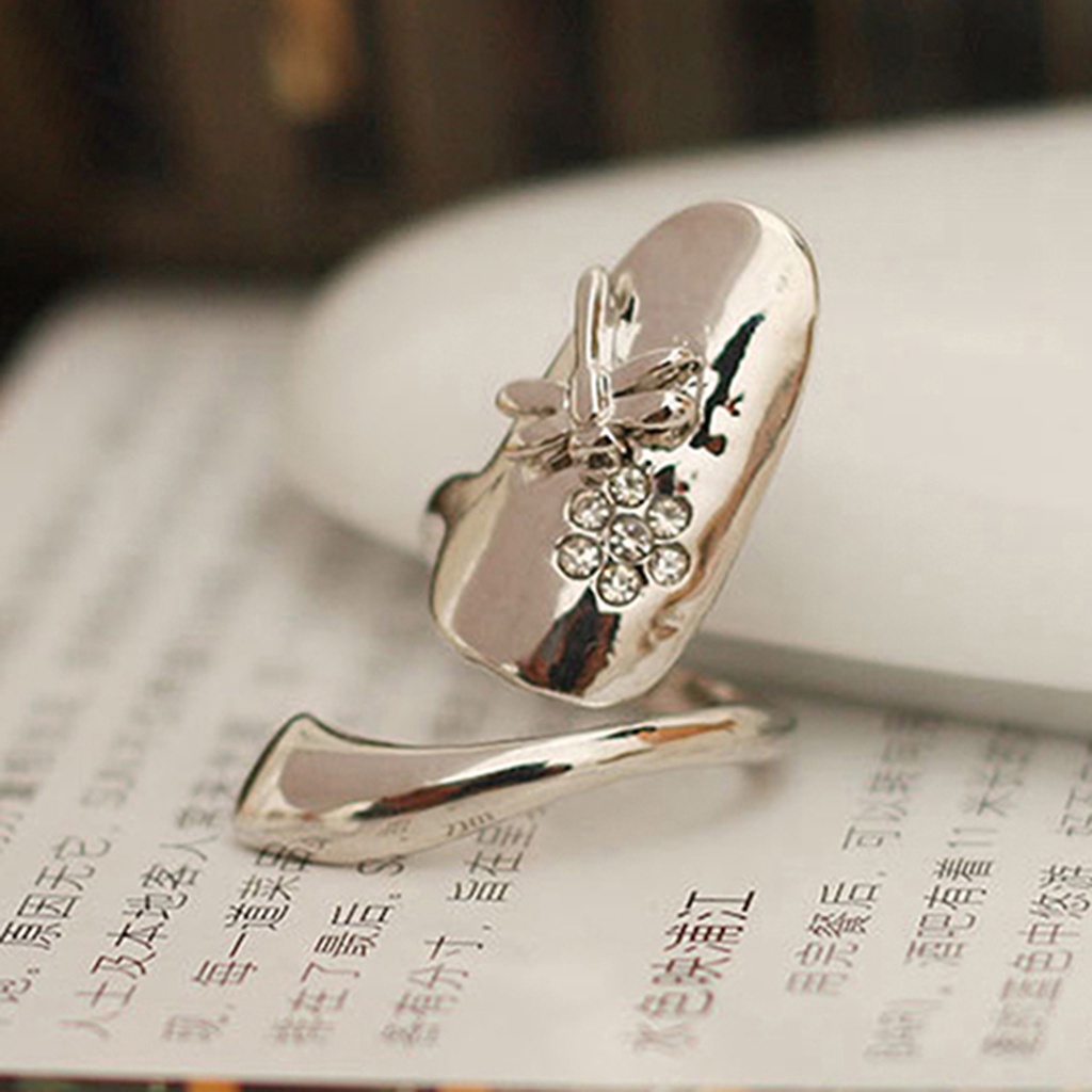 Nhẫn móng tay cá tính độc đáo cho nữ